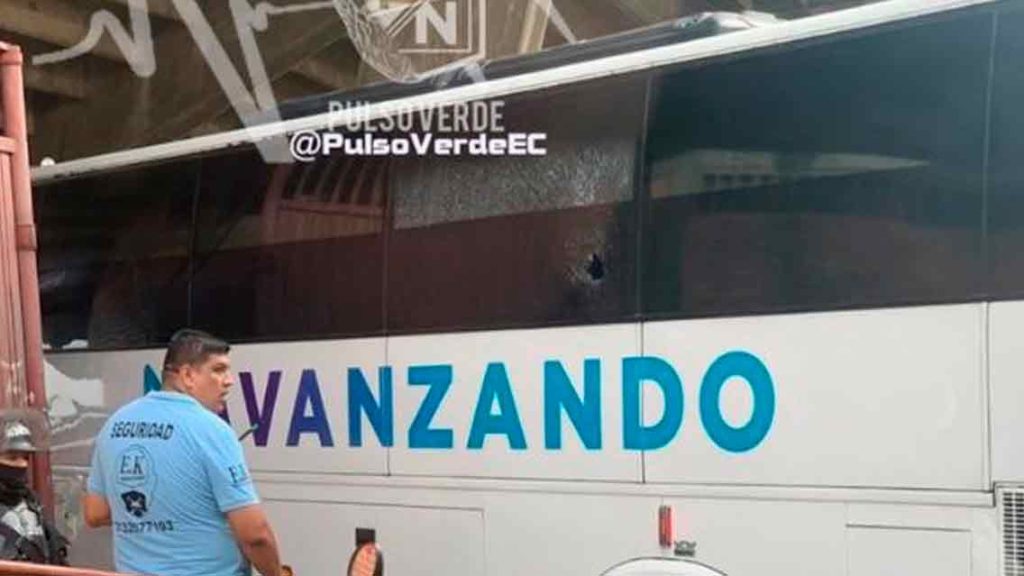 La violencia mancha al futbol otra vez