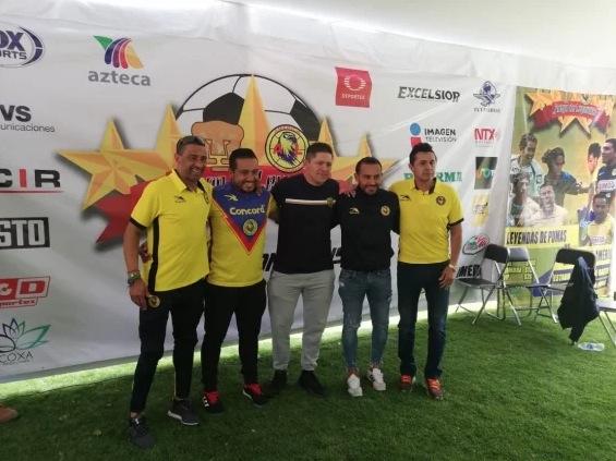 Cuauhtémoc Blanco y Salvador Cabañas volverán a las canchas 