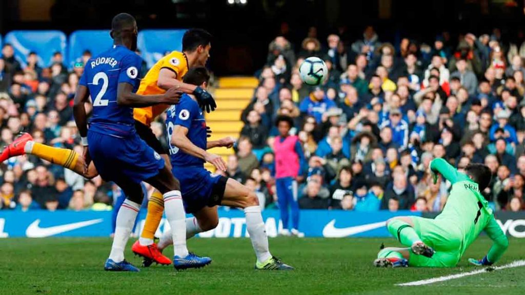 El gol de Raúl Jiménez contra el Chelsea