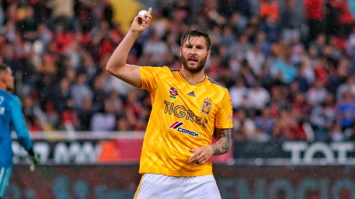 Gignac ya entrenó al parejo de grupo