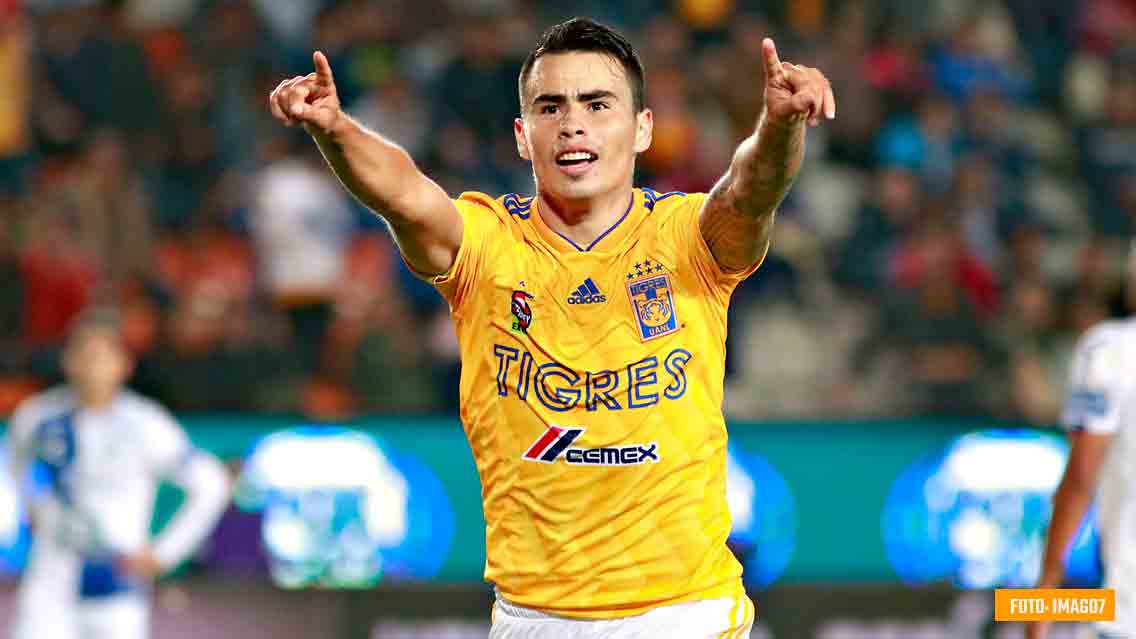 Zelarayán posible refuerzo para Pumas