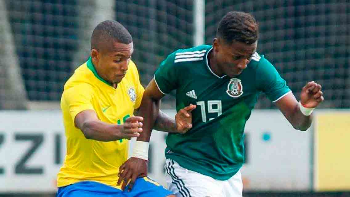 Mexicano debuta con el Sevilla en Segunda División B