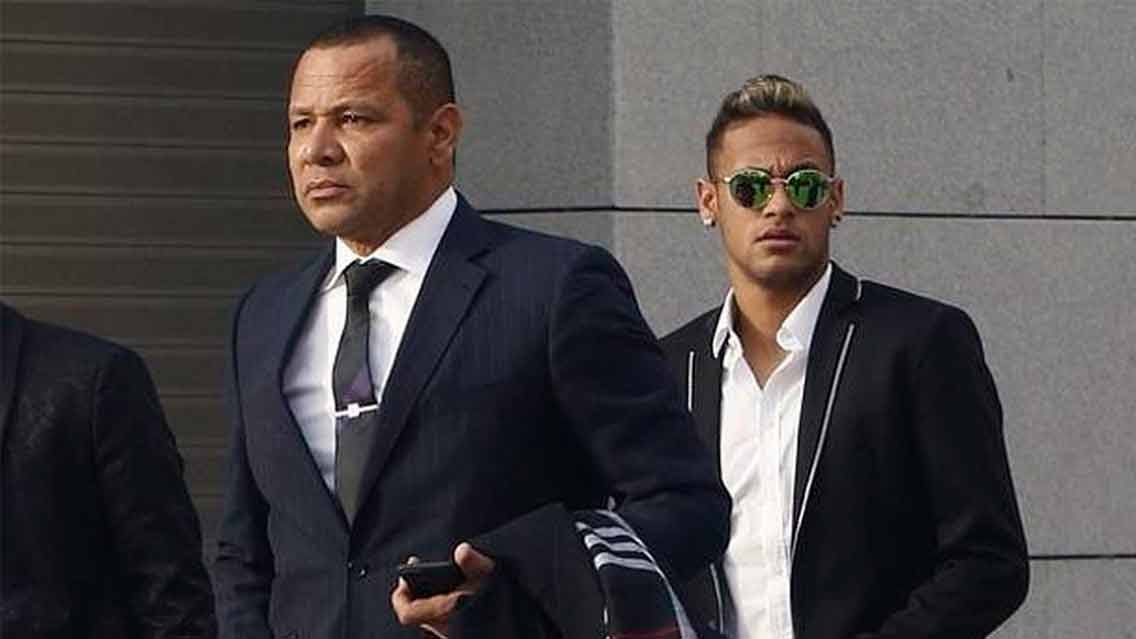 Padre de Neymar y figura del United, a punto de llegar a los golpes