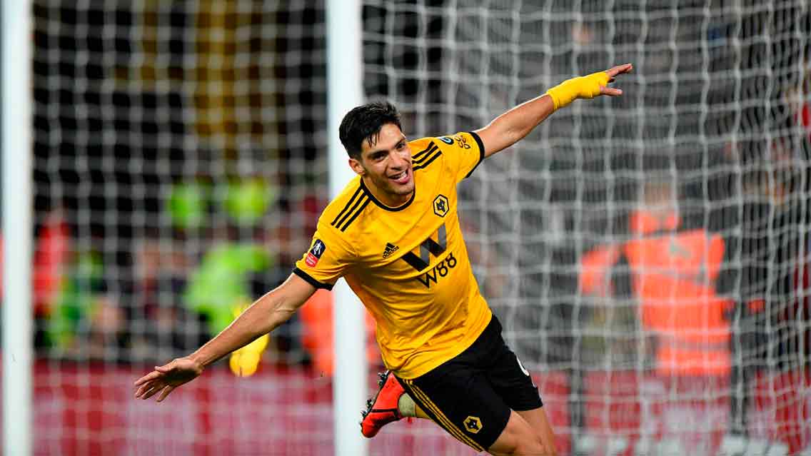 Raul Jimenez tiene ofertas en Europa