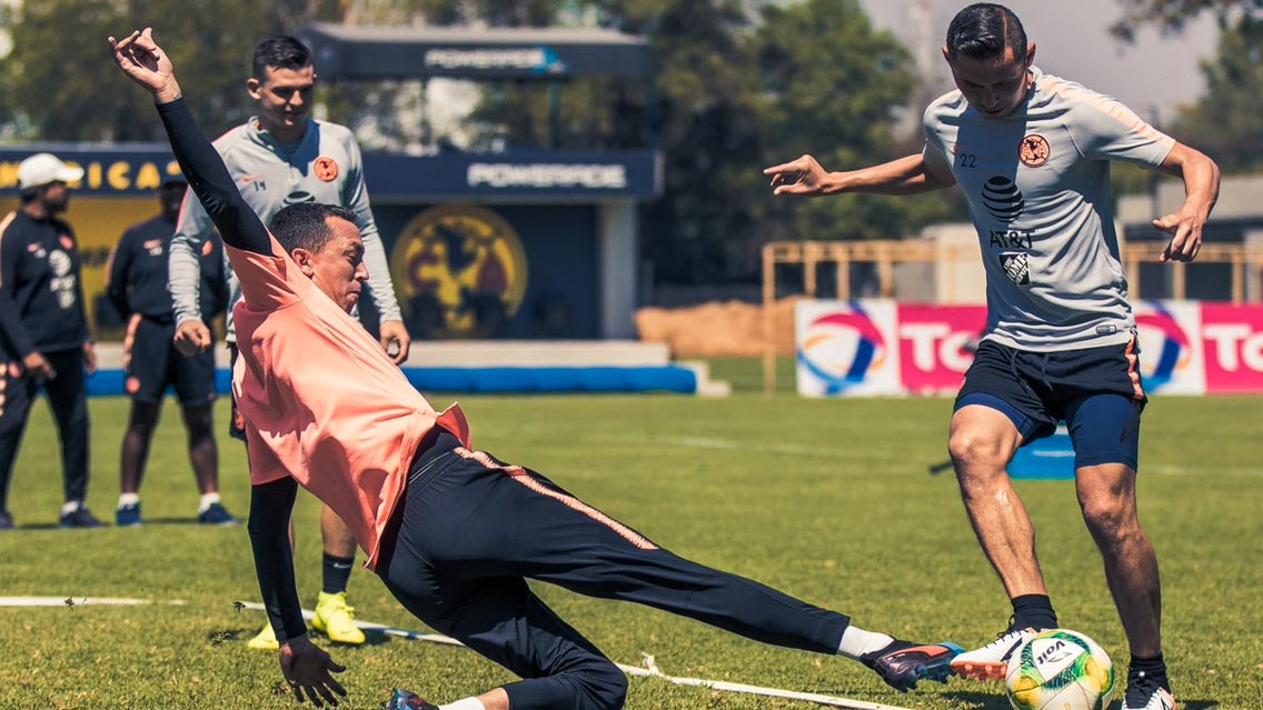 Miguel Herrera da alineación para partido de Copa MX