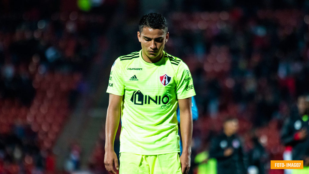Guillermo Hoyos, dejará el banquillo de Atlas 