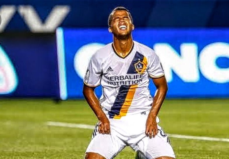 Cuál será el destino de Giovani Dos Santos