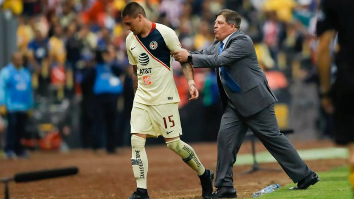 El primer berrinche de Nico Castillo en América