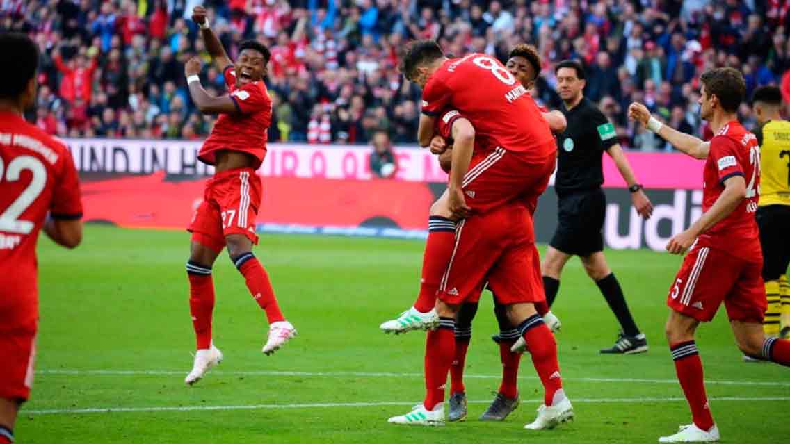 Bayern humilla al Borussia y es líder en la Bundesliga