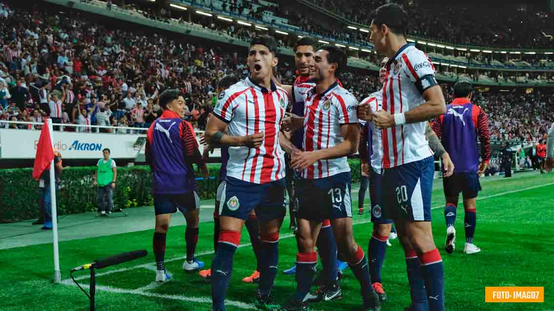 El primer refuerzo de Chivas para el Apertura 2019