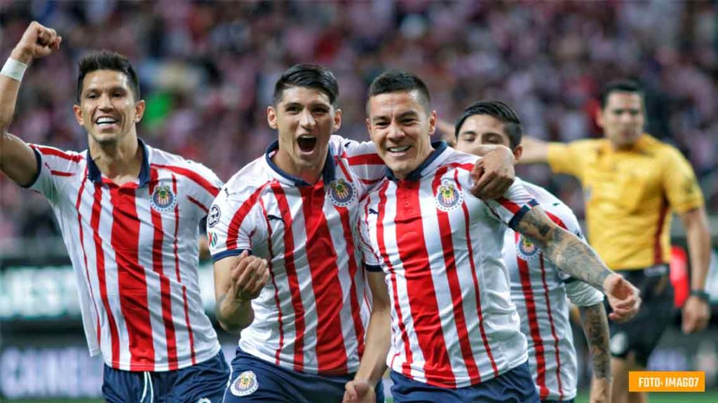 Un ex de Pumas sueña con dirigir a las Chivas