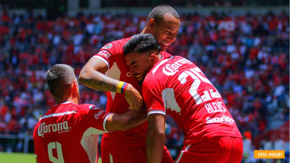 Toluca se aferra a Liguilla y pone a sufrir al América