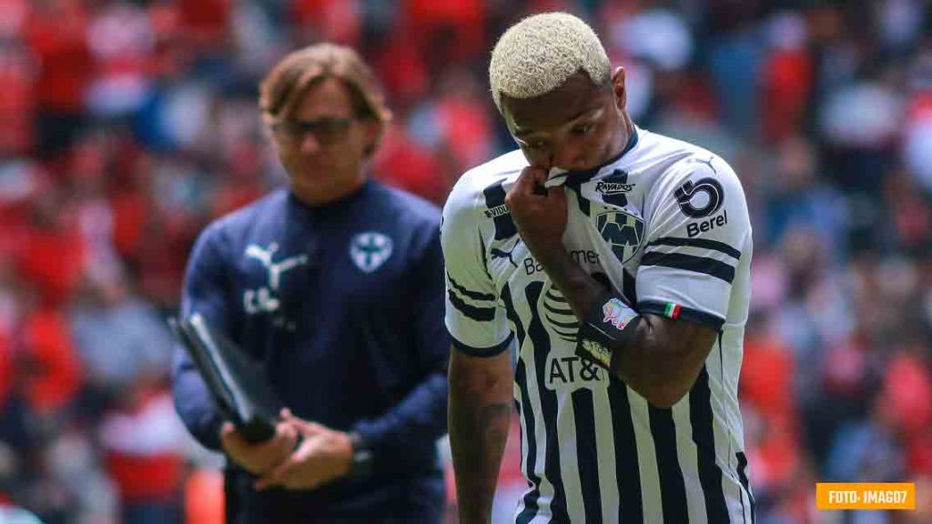 Pabón niega haber golpeado a Diego Alonso