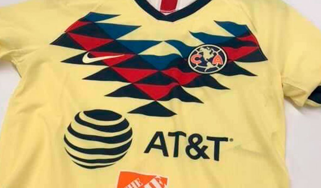 Filtran jersey de local del América 0