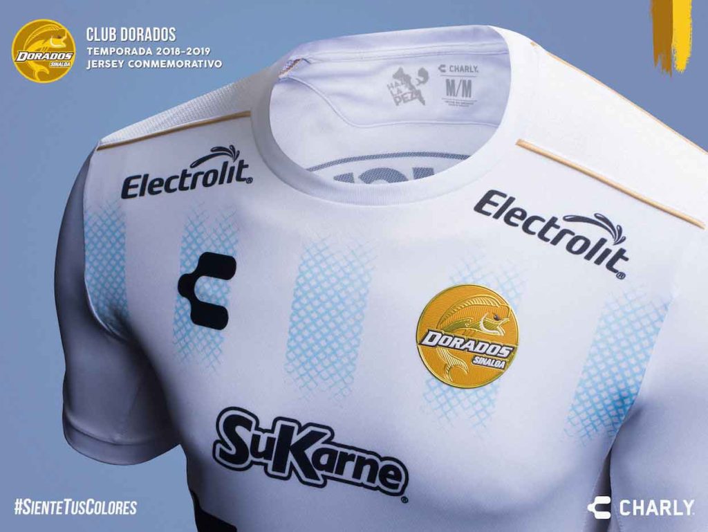 Charly y Futbol Total te regalan el jersey homenaje a Maradona