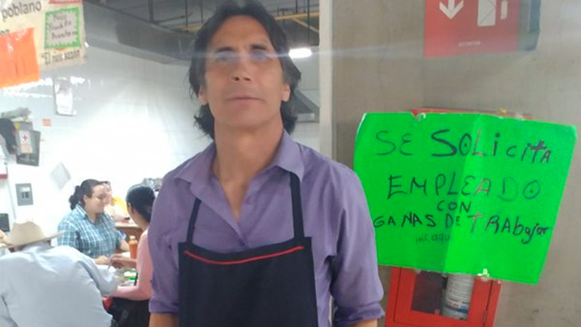 Lupillo Castañeda, ex Cruz Azul, trabaja en cocina económica