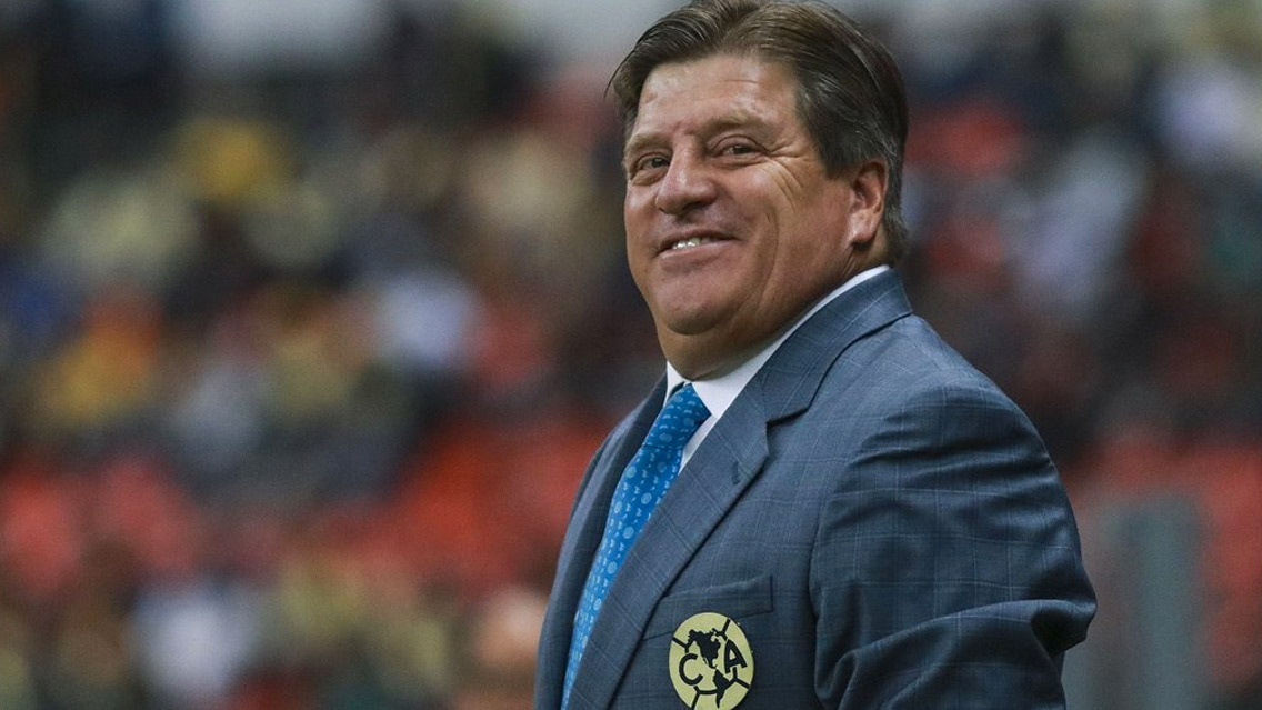 Miguel Herrera se burla de despidos en Televisa