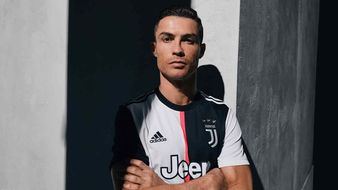 Narabar principio Ánimo adidas presenta el nuevo uniforme de la Juventus ¡Diseño renovado! | Futbol  Total