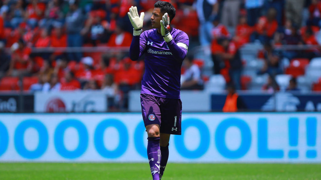Alfredo Talavera podría perder la titularidad en Toluca