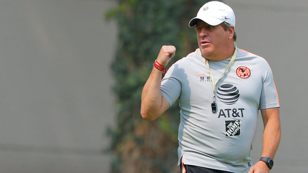 Miguel Herrera defendió a Chivas tras goleada