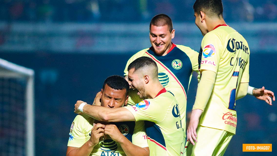 Así sería la alineación de América con los refuerzos