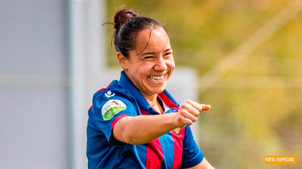 Gol de Charlyn Corral, el mejor de España