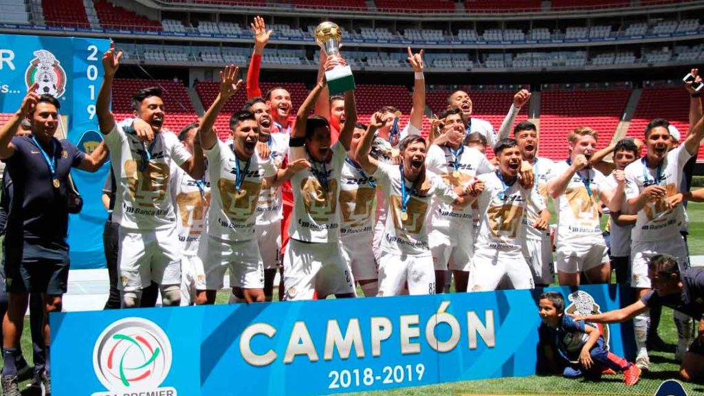 Hermano de Chucky Lozano es campeón con Pumas