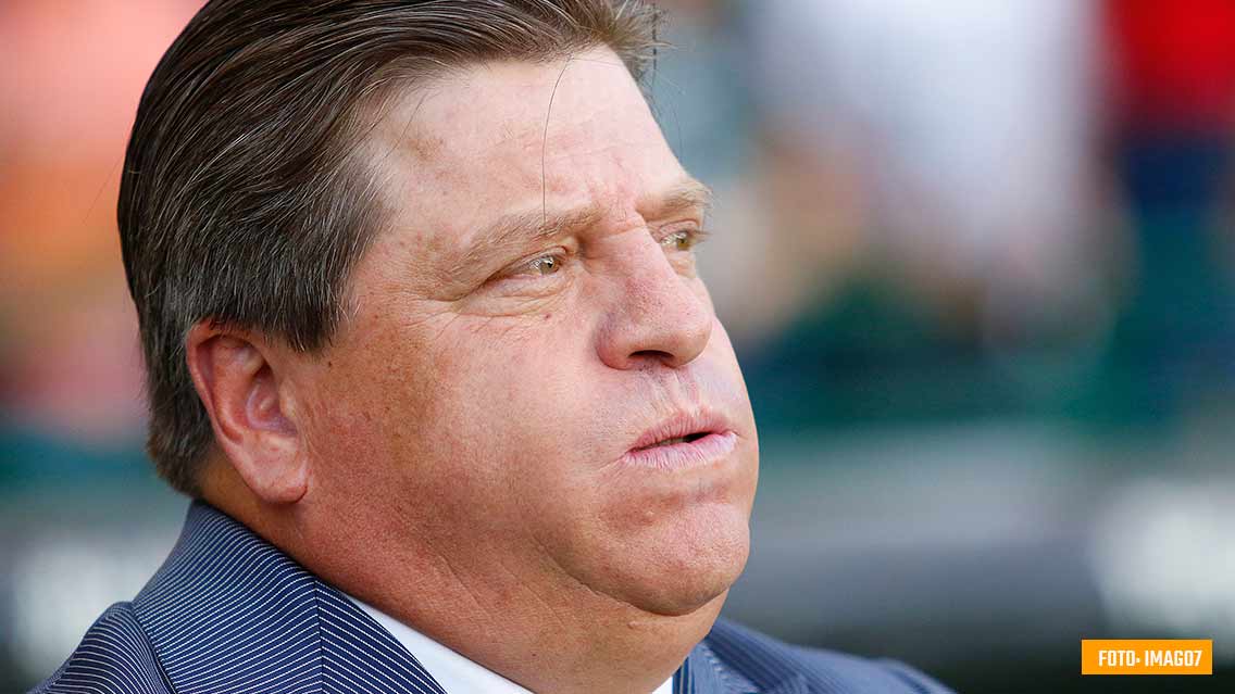 Miguel Herrera terminó molesto con sus delanteros