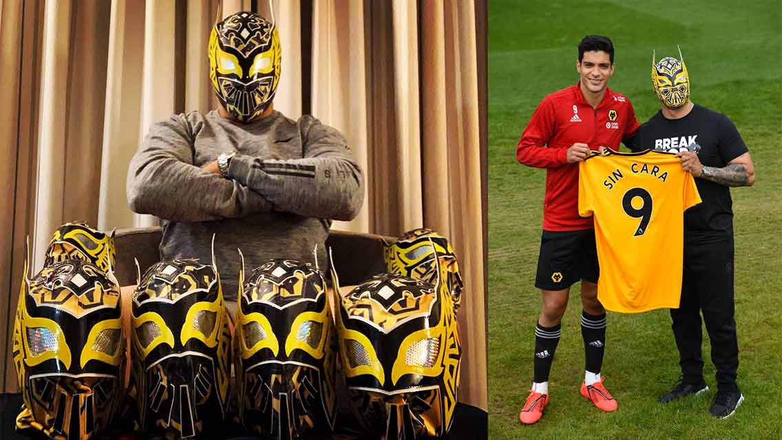 Sin Cara visita a Raúl Jiménez en entrenamiento del Wolverhampton