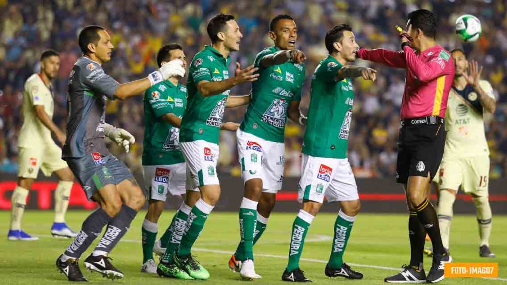 Equipo de Chile quiere a este jugador de León