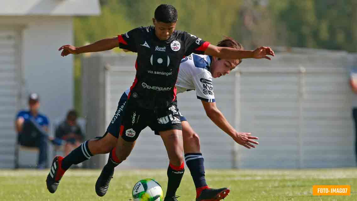 El jugador está en prueba con Cruz Azul