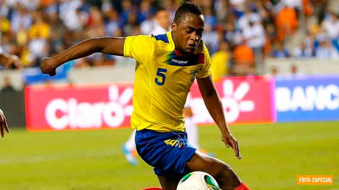 Renato Ibarra abandonó a la Selección de Ecuador