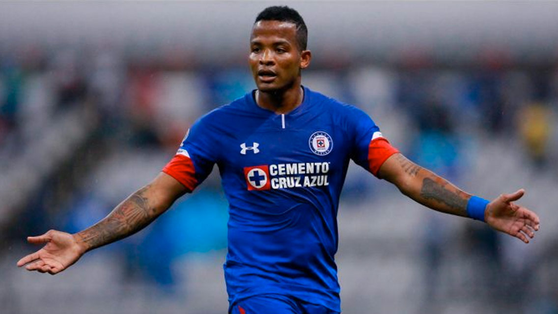 Cruz Azul sufre para colocar a 5 transferibles