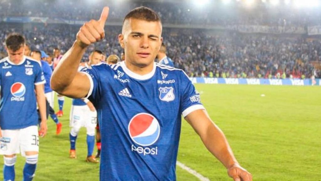 Colombiano Jhon Duque, en la mira de Rayados