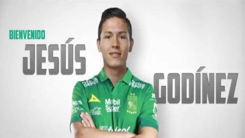 ¡Lunes Godín! León hace oficial a José Jesús Godínez
