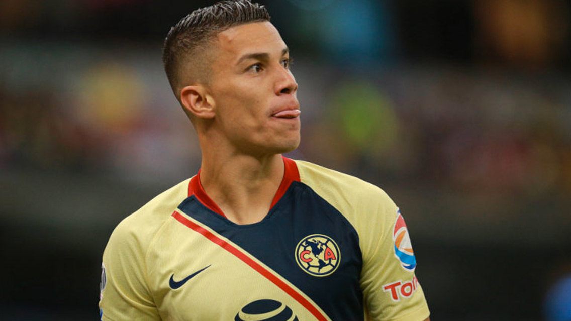 Mateus Uribe habría pedido su salida de América