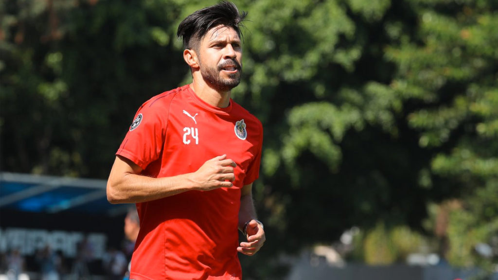 Chivas le ganó el fichaje de Oribe Peralta al Atlas