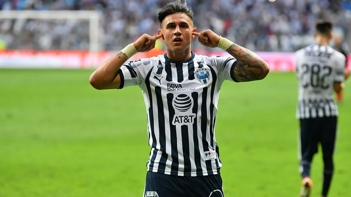 Adam Bareiro complica su salida de Rayados