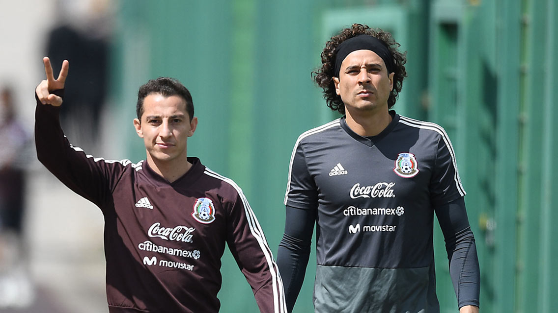 Atlas tiene en carpeta a Guillermo Ochoa y Andrés Guardado