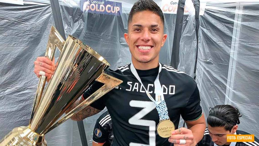 Carlos Salcedo y su polémica celebración