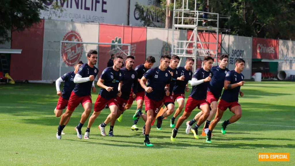 Chivas sin titulares ante Benfica de Portugal