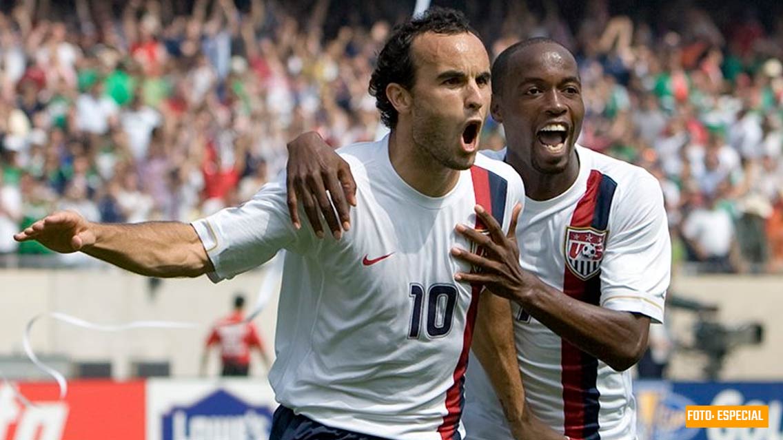 Landon Donovan calienta la Final de la Copa Oro