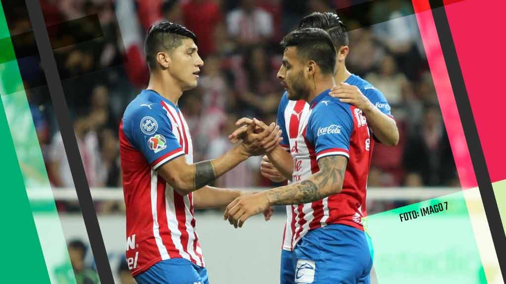 El ataque de Chivas contra Cruz Azul