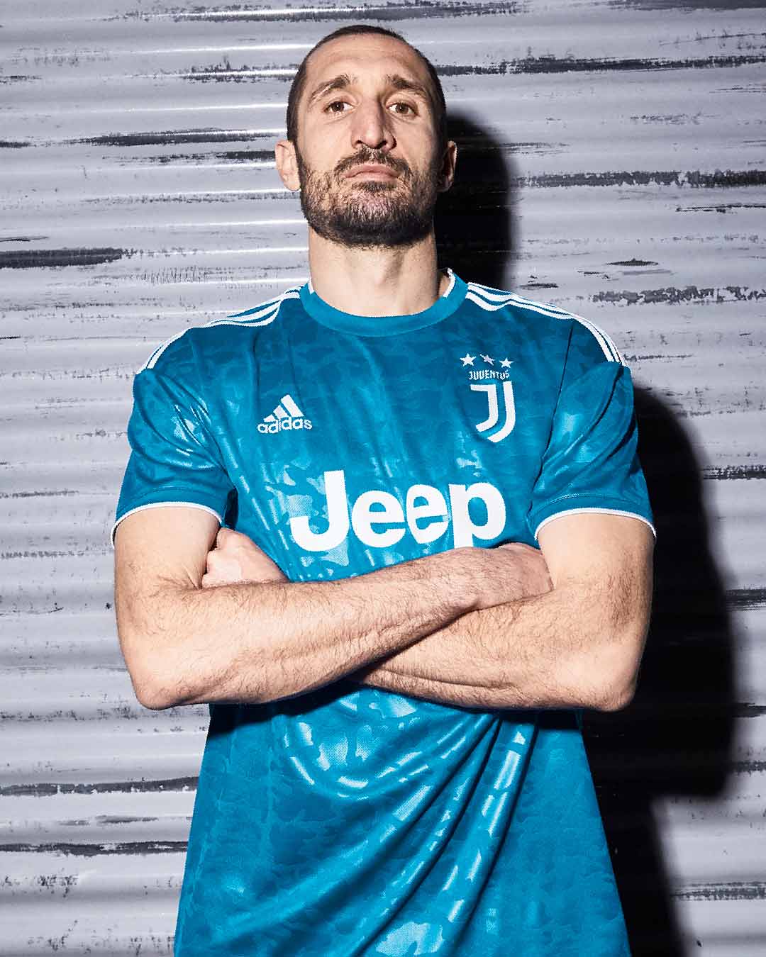 El tercer jersey de la Juventus 2019-2020 1