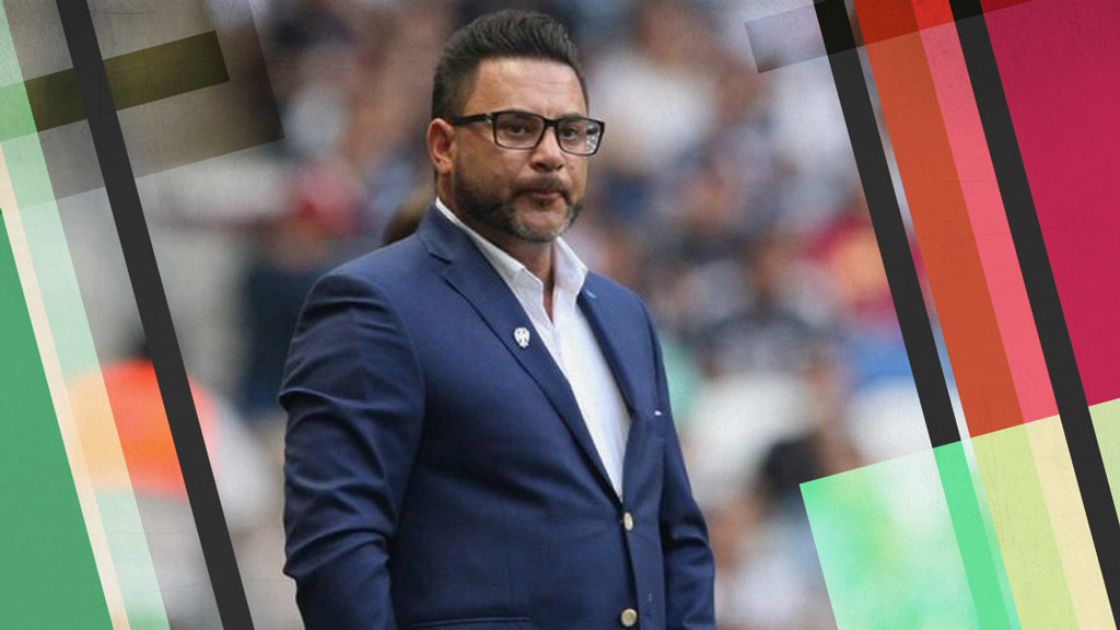 Antonio Mohamed también espera por Chivas