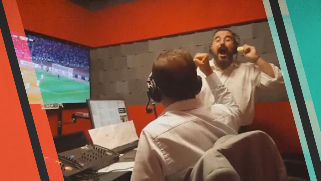 Álvaro Morales enloquece con gol de Chicharito