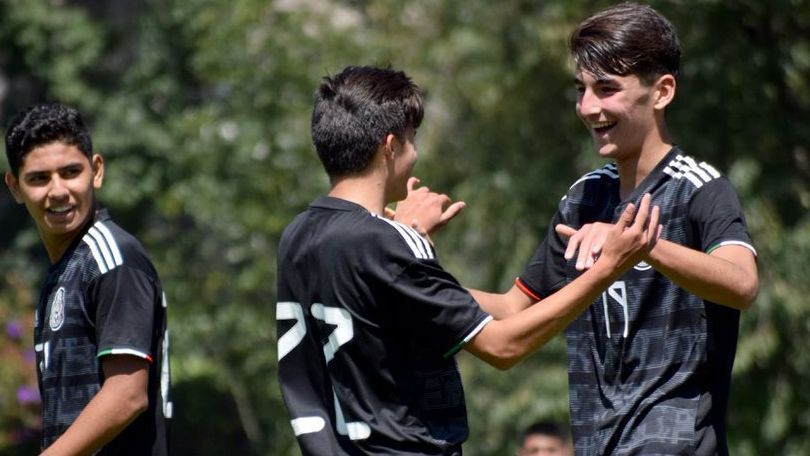 Chivas y Monterrey buscan a hijo de Loco Abreu 0