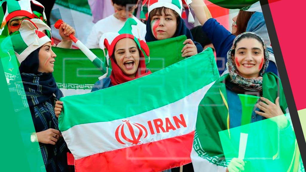 Mujeres iraníes hacen historia al entrar al Estadio Azadi