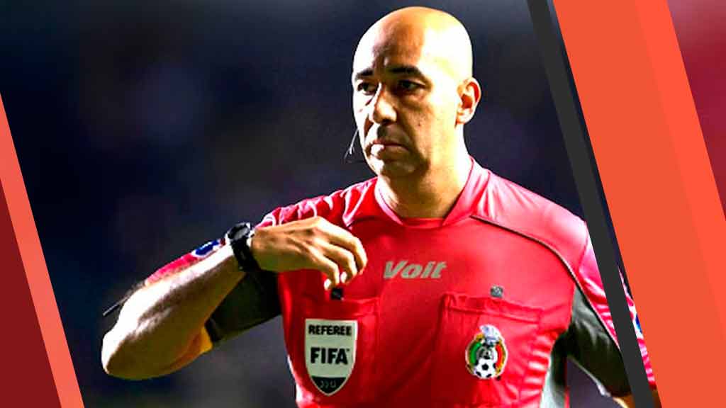 Cambian a árbitro del VAR en el Chivas vs Querétaro por indisciplina