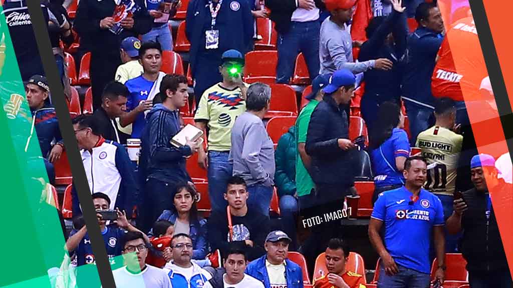 Cruz Azul aficionado